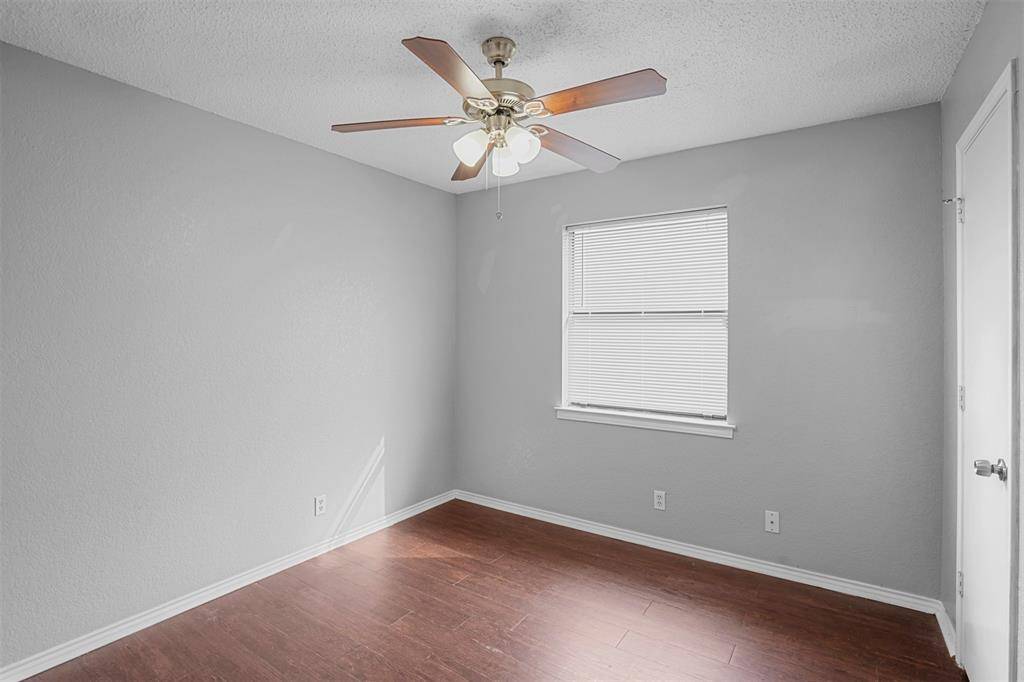 Fort Worth, TX 76133,6708 S Creek Drive