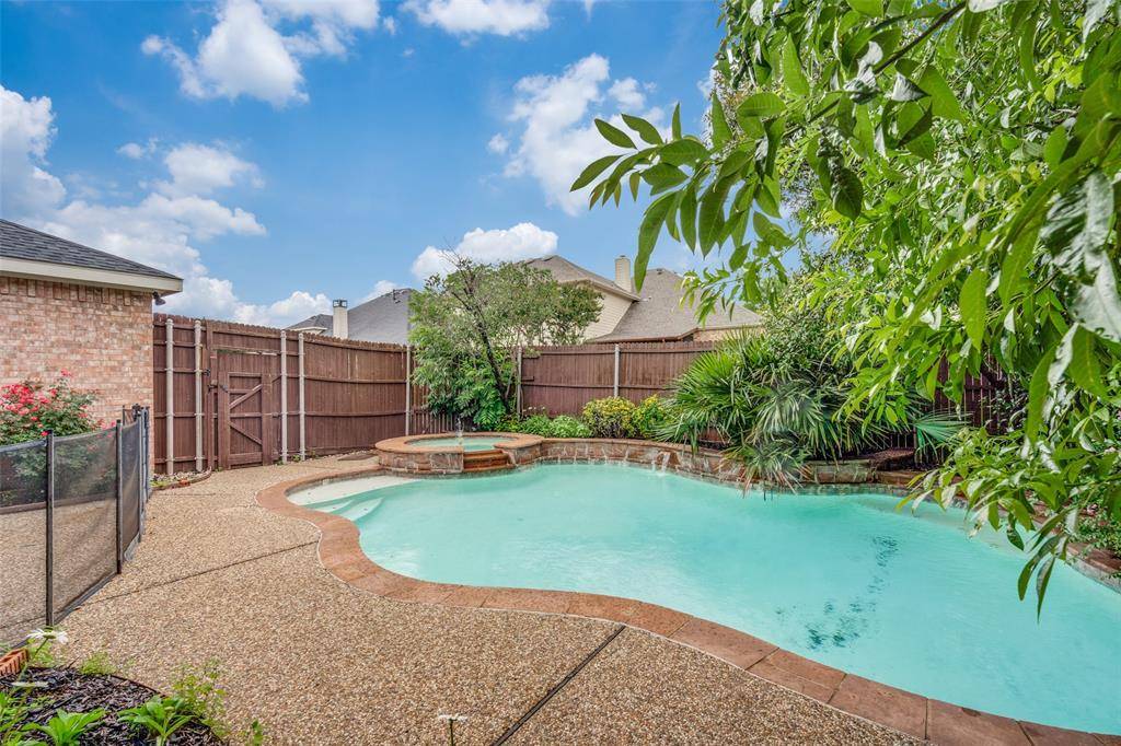 Plano, TX 75025,3421 Neiman Road