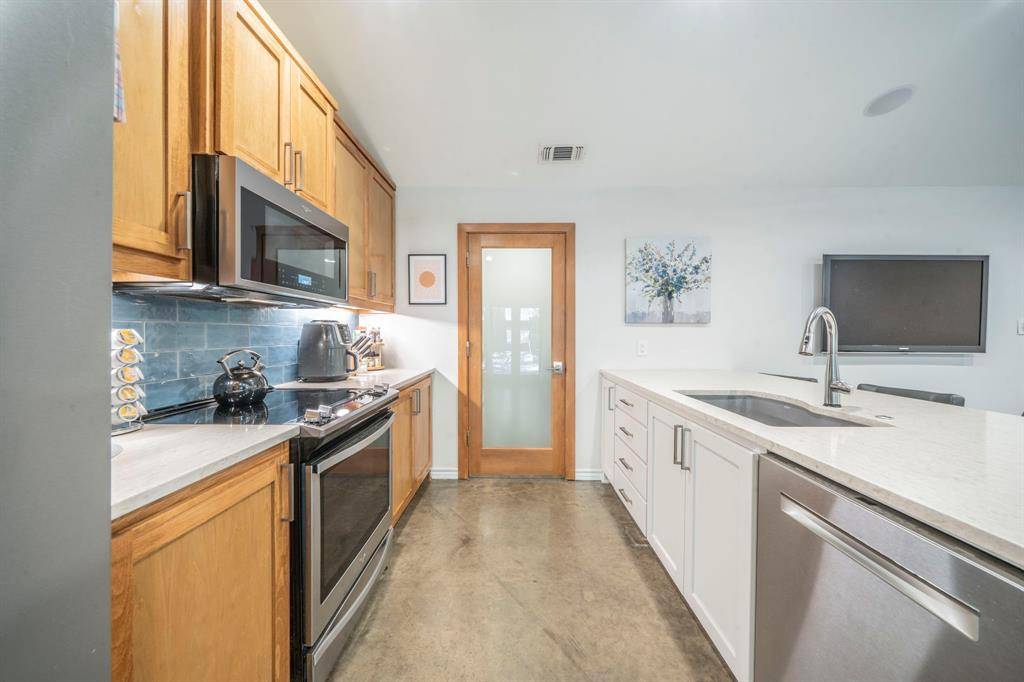 Arlington, TX 76016,4103 Twinhill Court