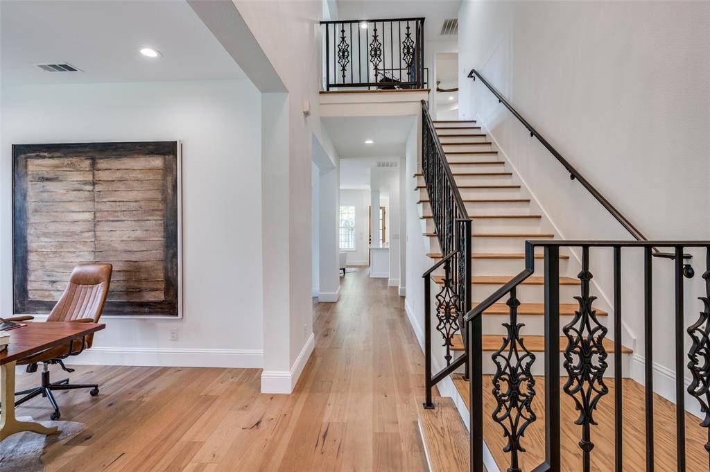 Dallas, TX 75209,7630 Culcourt Street