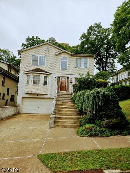 Newark City, NJ 07112,30-32 Custer Ave