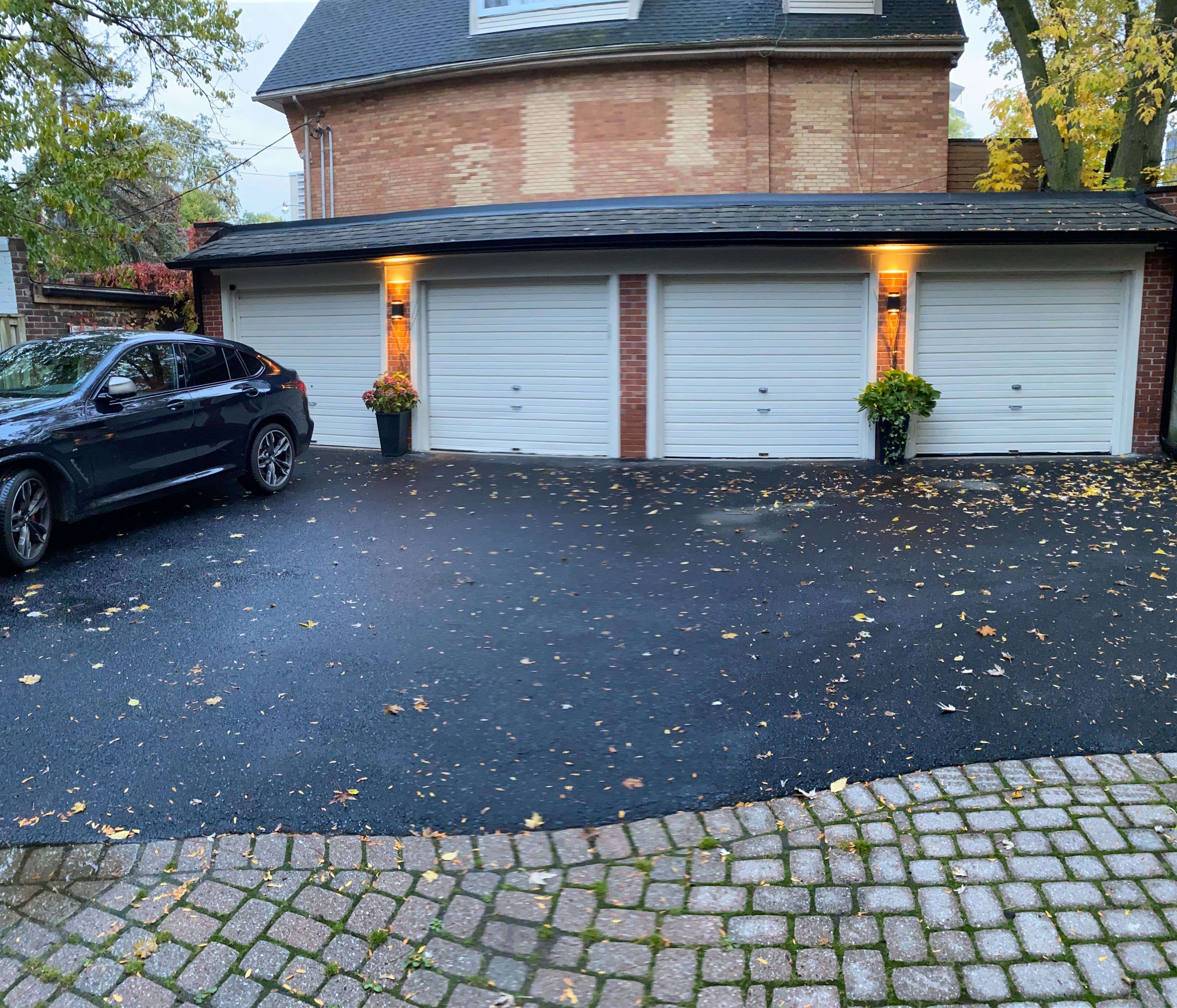 Toronto C09, ON M4T 1T9,27 Glen Elm AVE #4