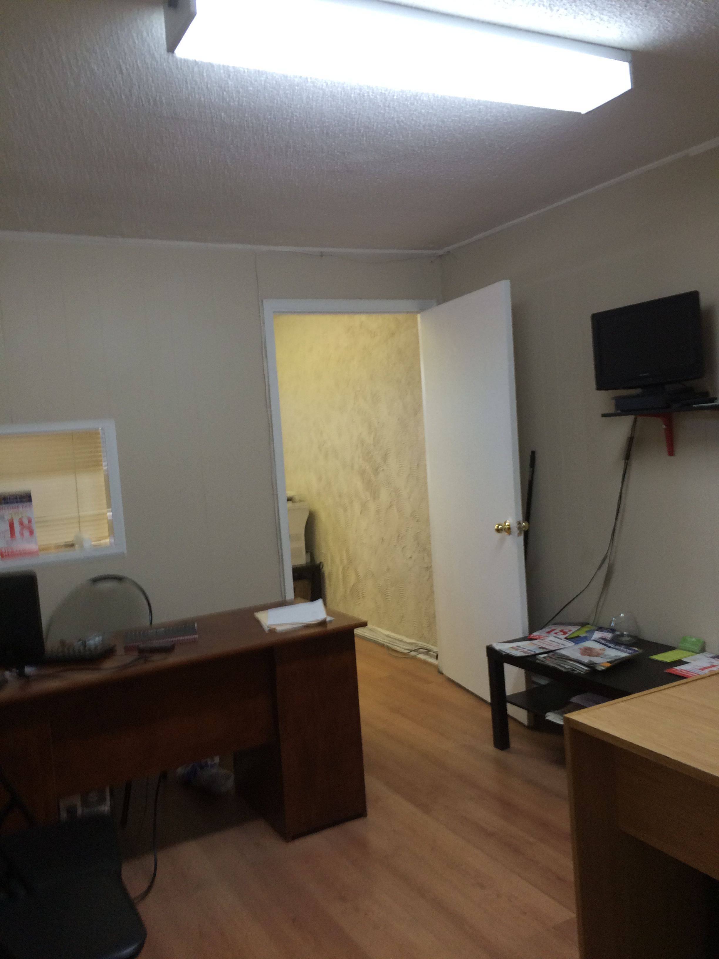 Toronto C06, ON M3H 1T3,365A WILSON AVE E #203B