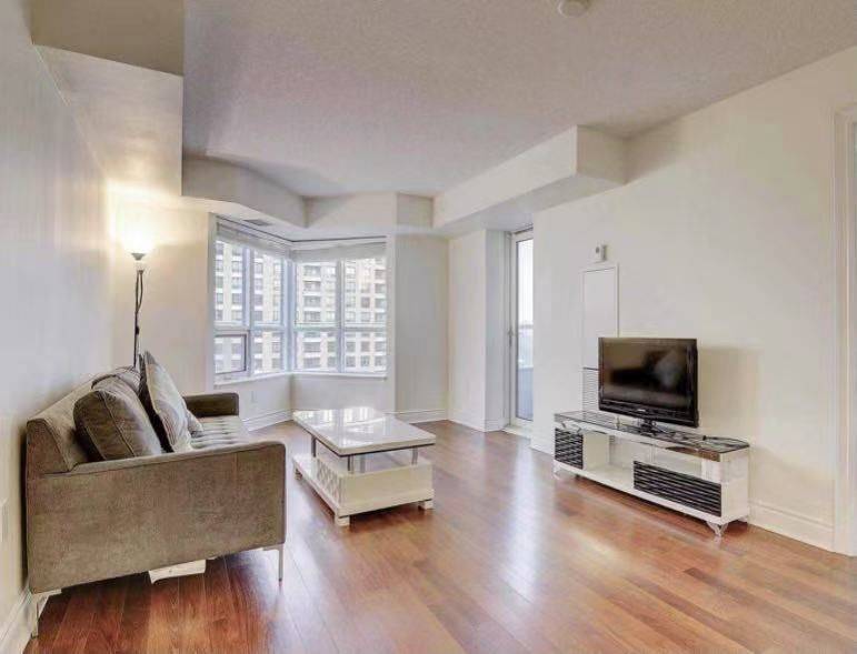 Toronto C14, ON M2N 0C1,500 Doris AVE #1422