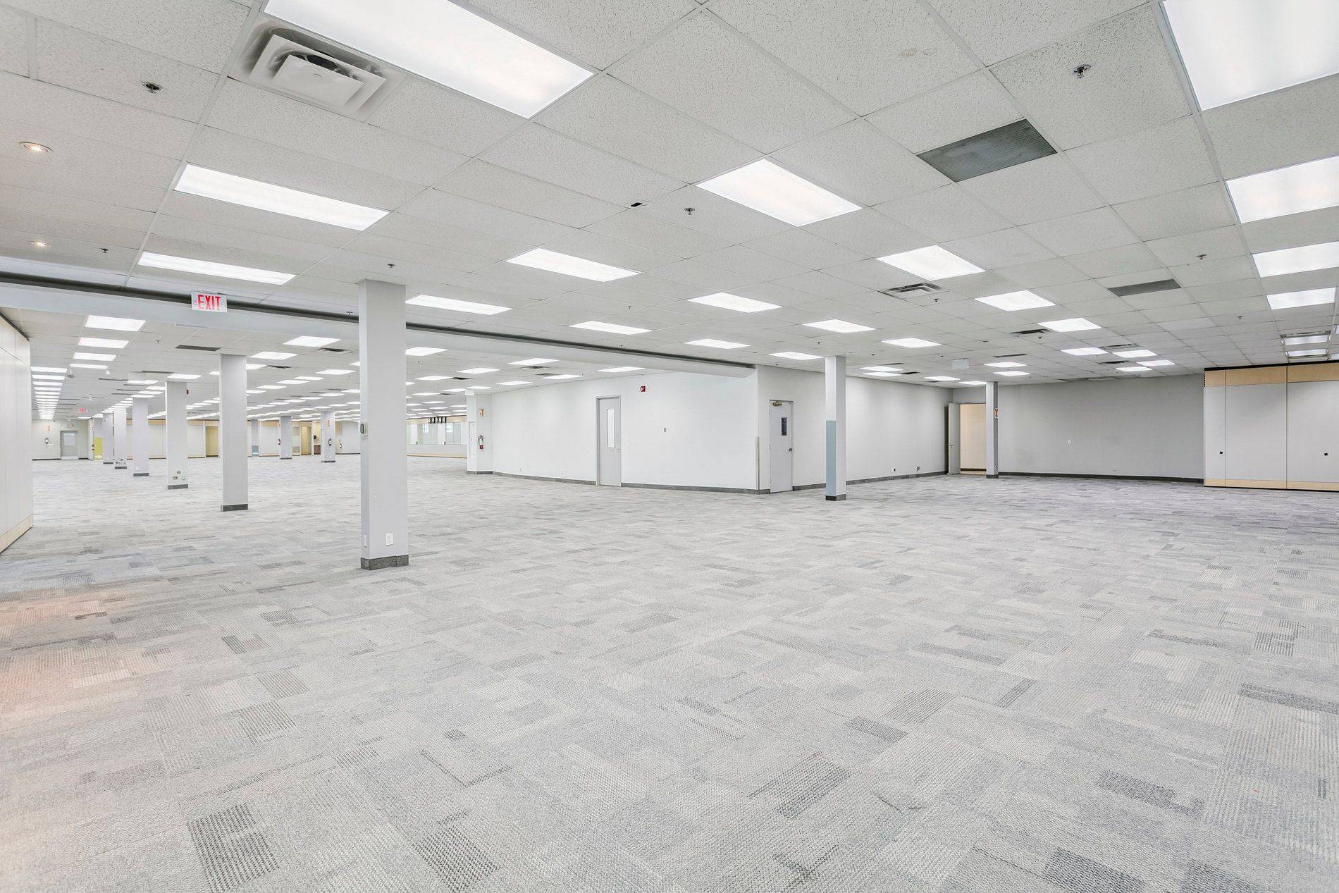 Toronto C13, ON M3B 1V7,25 Dyas RD