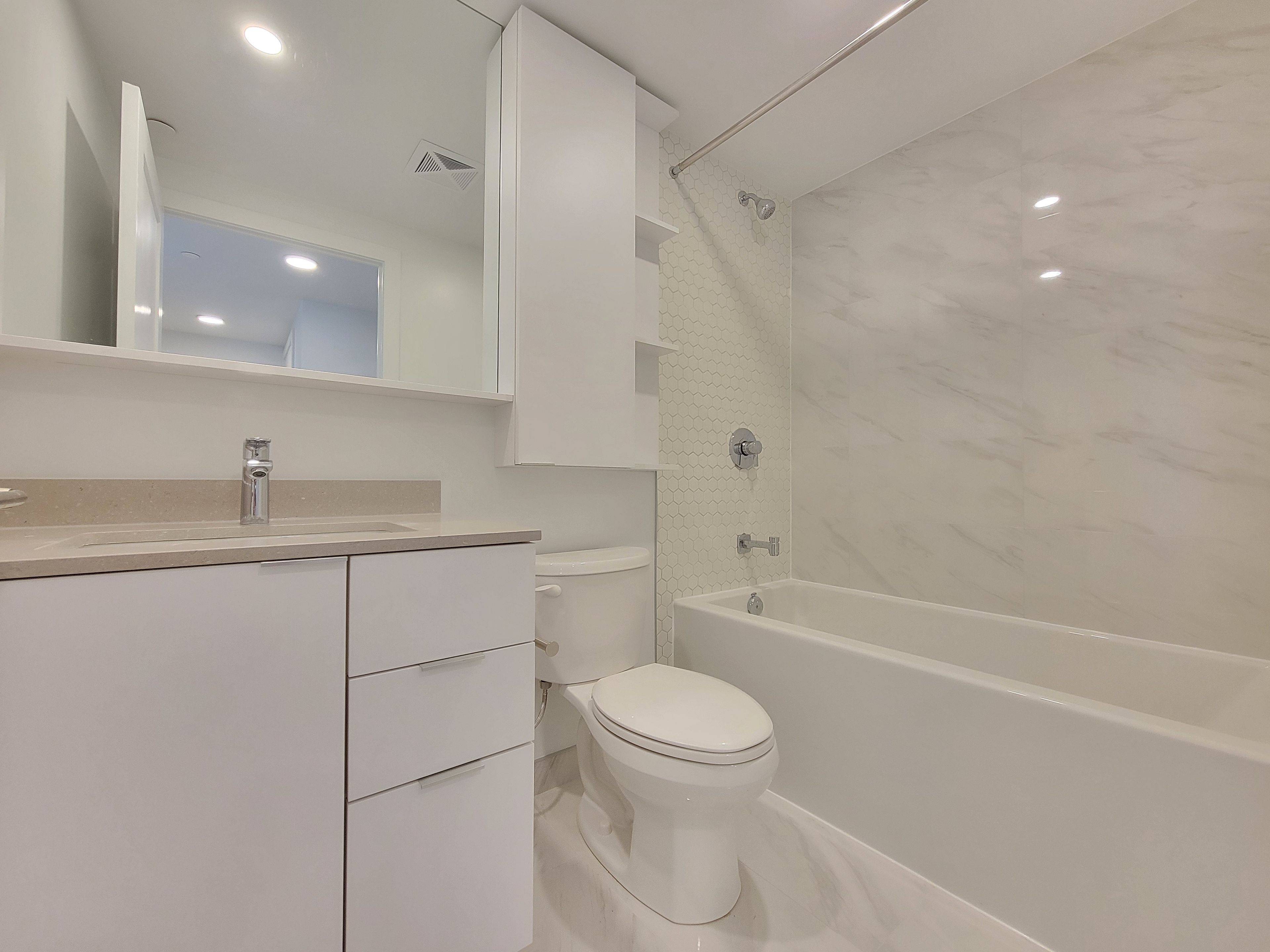 Markham, ON L6G 0H4,8 Cedarland DR #819
