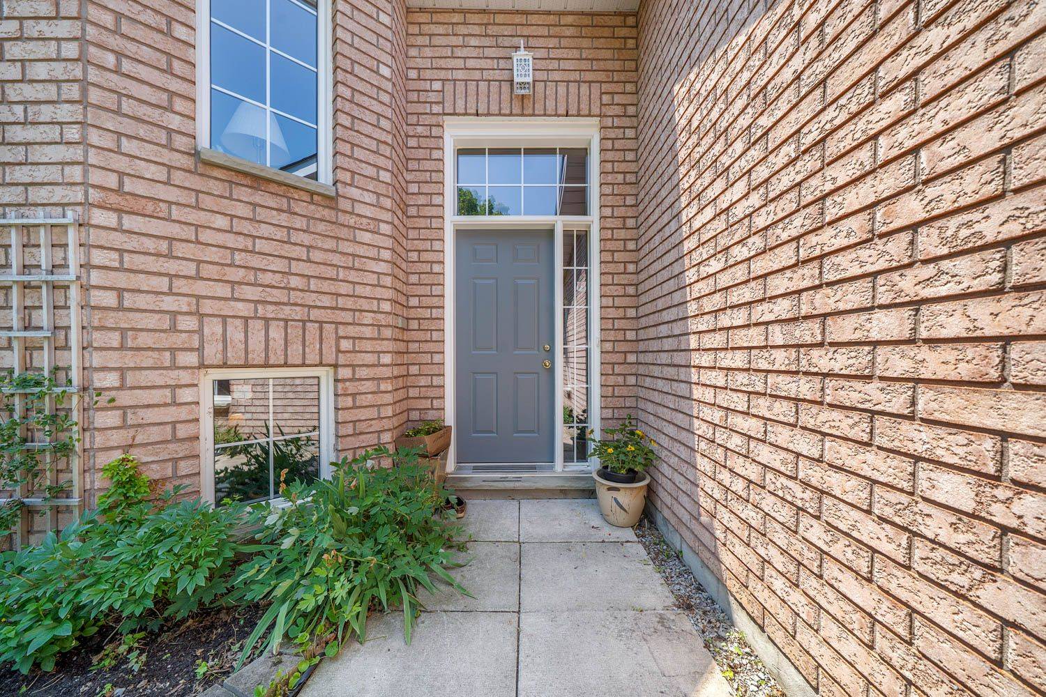 Springwater, ON L0L 1P0,32 Ritchie CRES