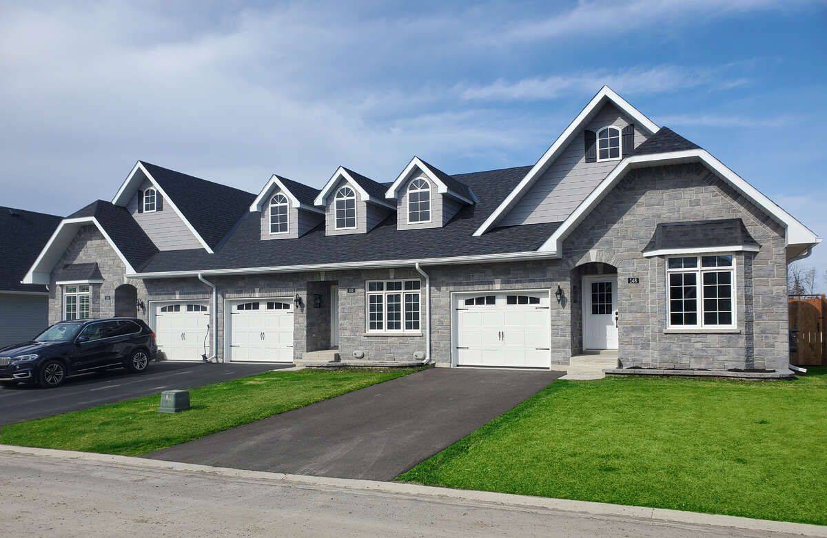 Gananoque, ON K7G 3C3,148 Wilmer AVE