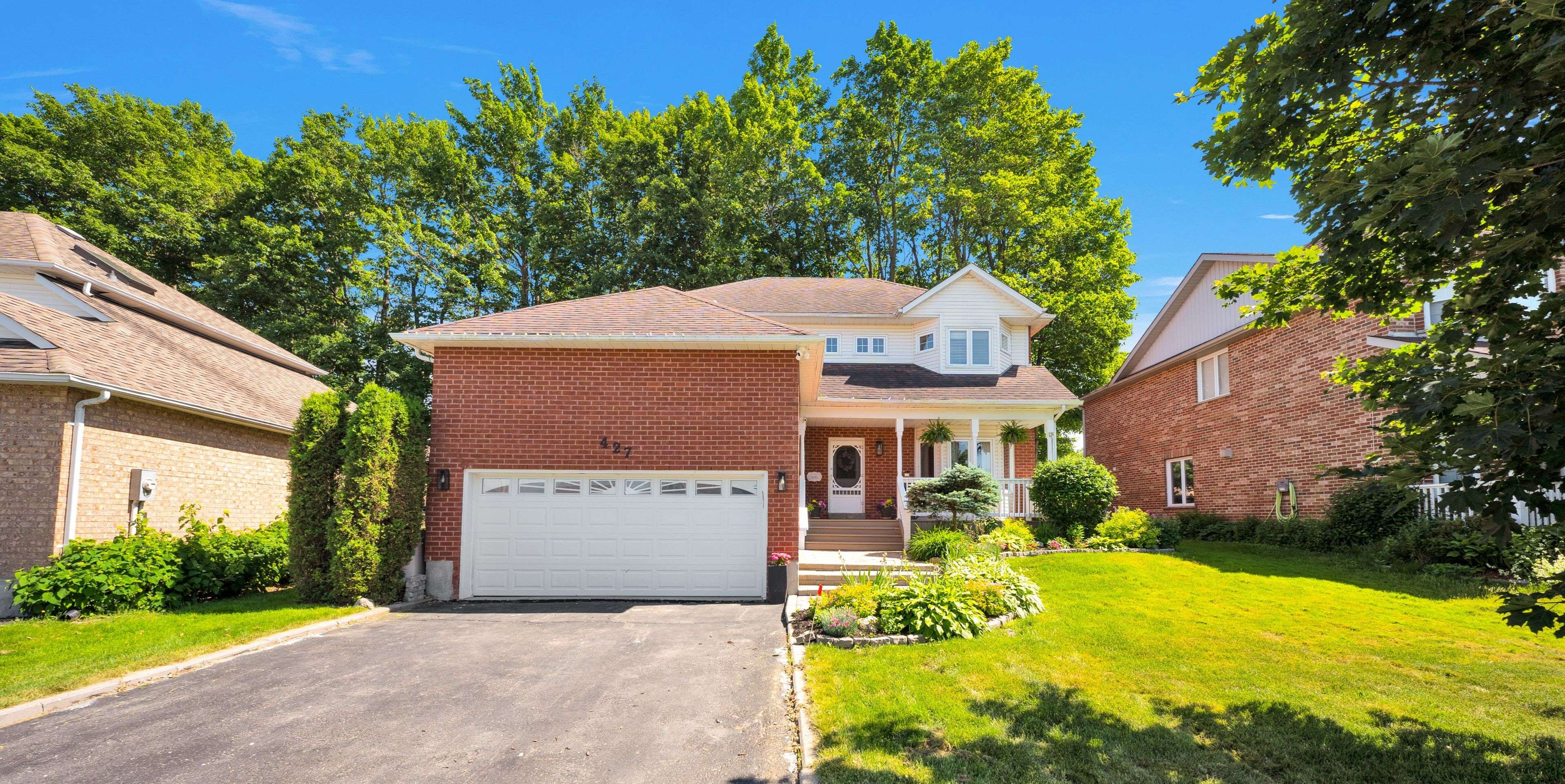 Shelburne, ON L0N 1S2,427 Olde Village LN