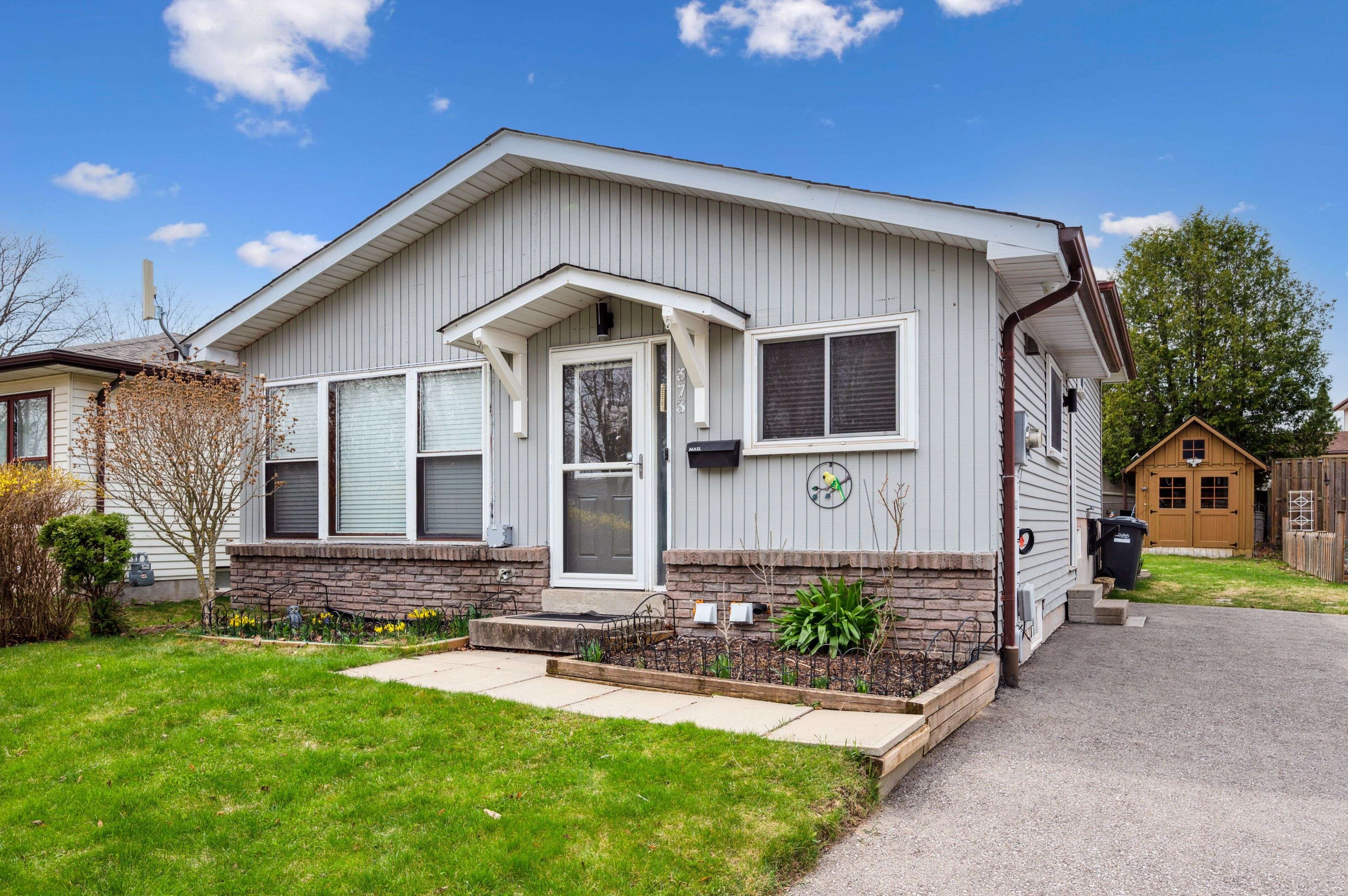 Guelph, ON N1H 7B3,373 West Acres DR