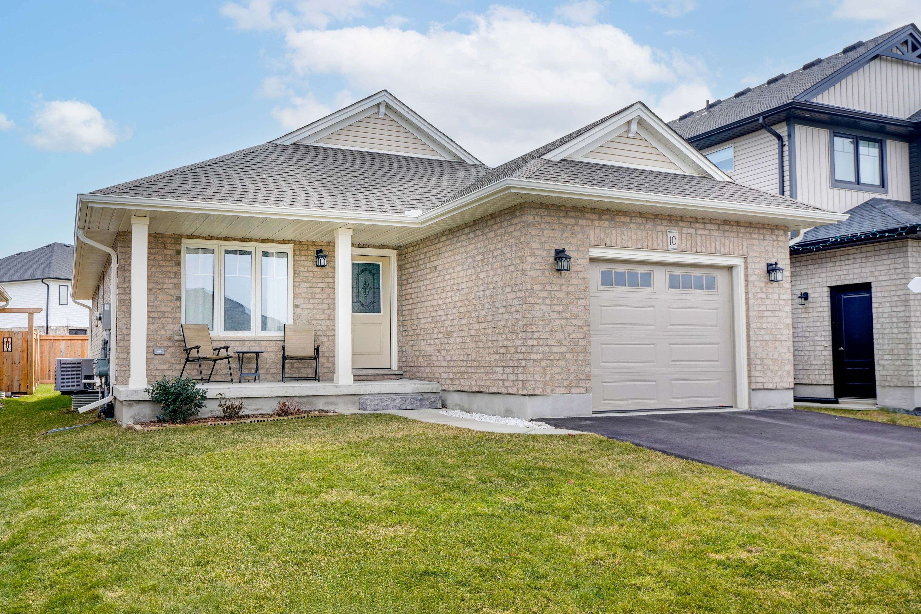 St. Thomas, ON N5R 0K2,10 Auburn DR