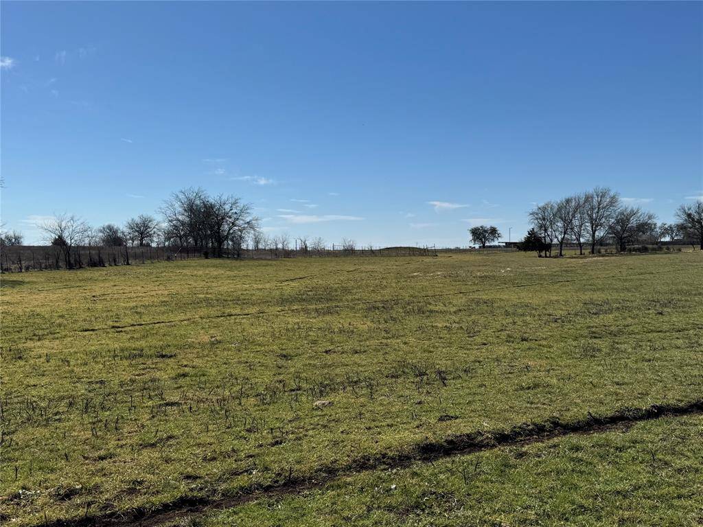 Waxahachie, TX 75167,5204 E FM-875