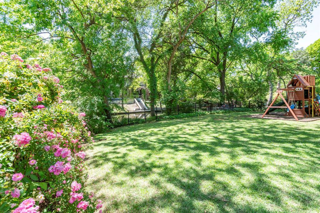 Dallas, TX 75214,6726 Williamson Road