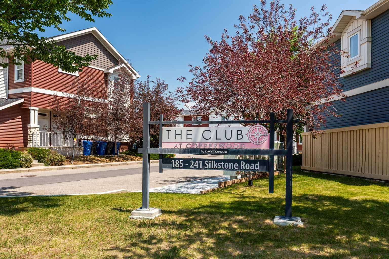 Lethbridge, AB T1J4J9,241 Silkstone RD W #2
