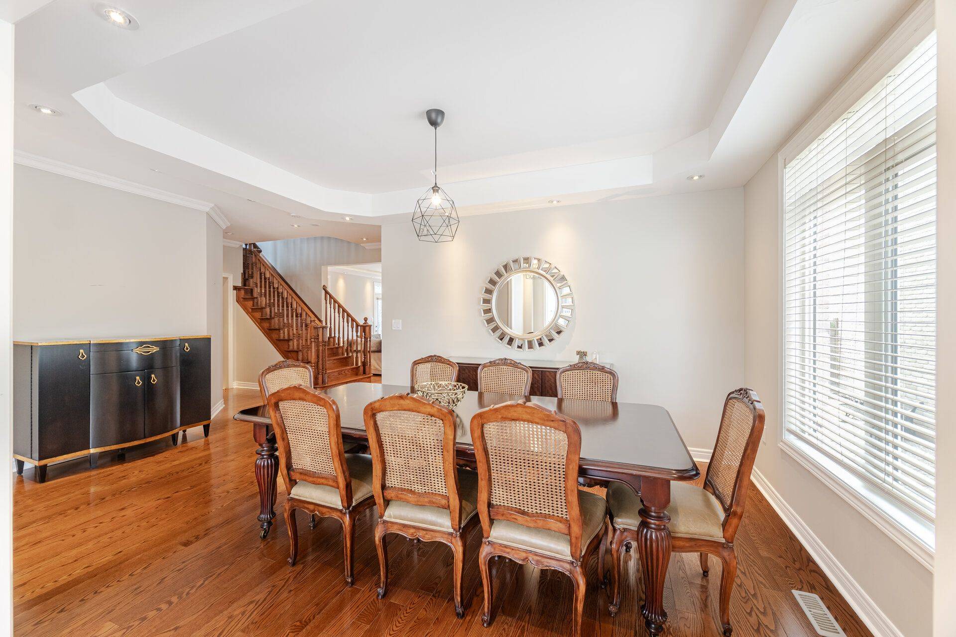 Oakville, ON L6M 0E2,2098 Wildfel WAY