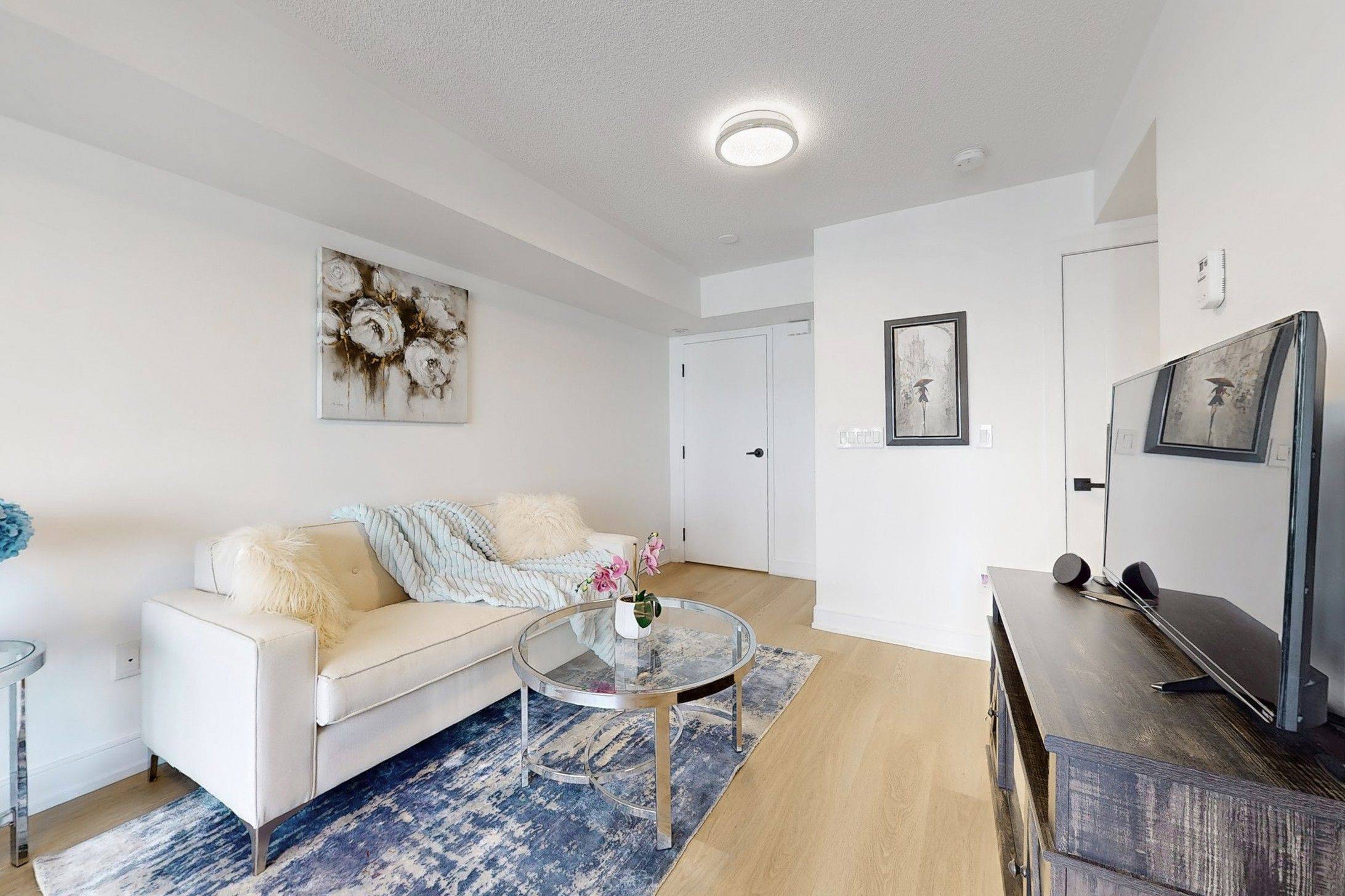 Toronto W09, ON M9R 4A6,138 Widdicombe Hill BLVD #710