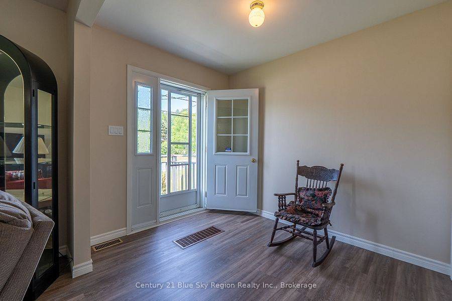 Temagami, ON P0H 2H0,69 Spruce DR