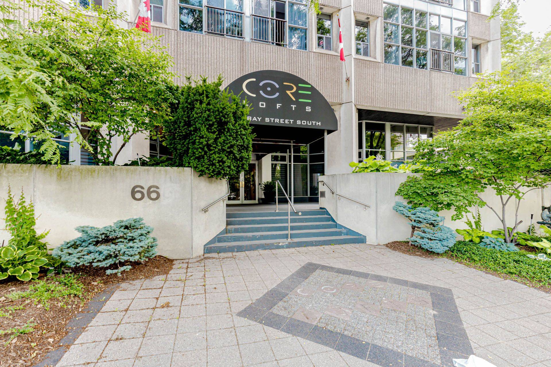 Hamilton, ON L8P 4Z6,66 Bay ST S #107