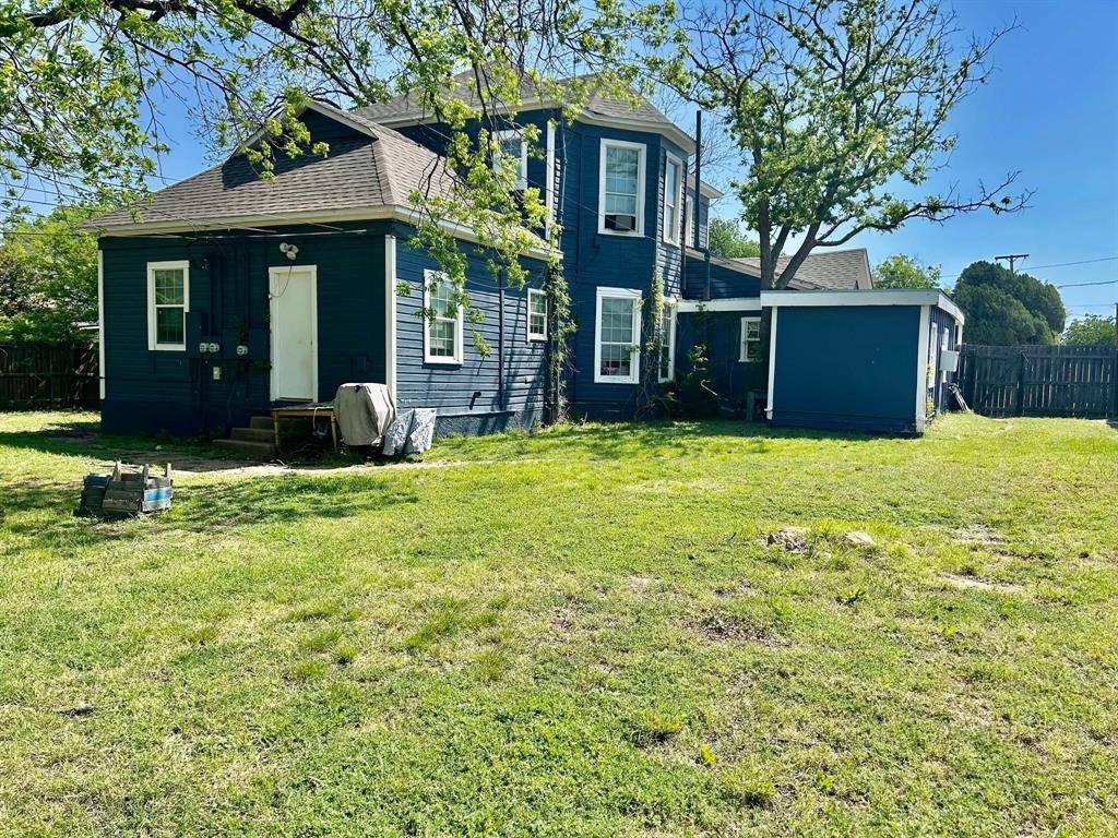 Abilene, TX 79605,616 Grand Avenue