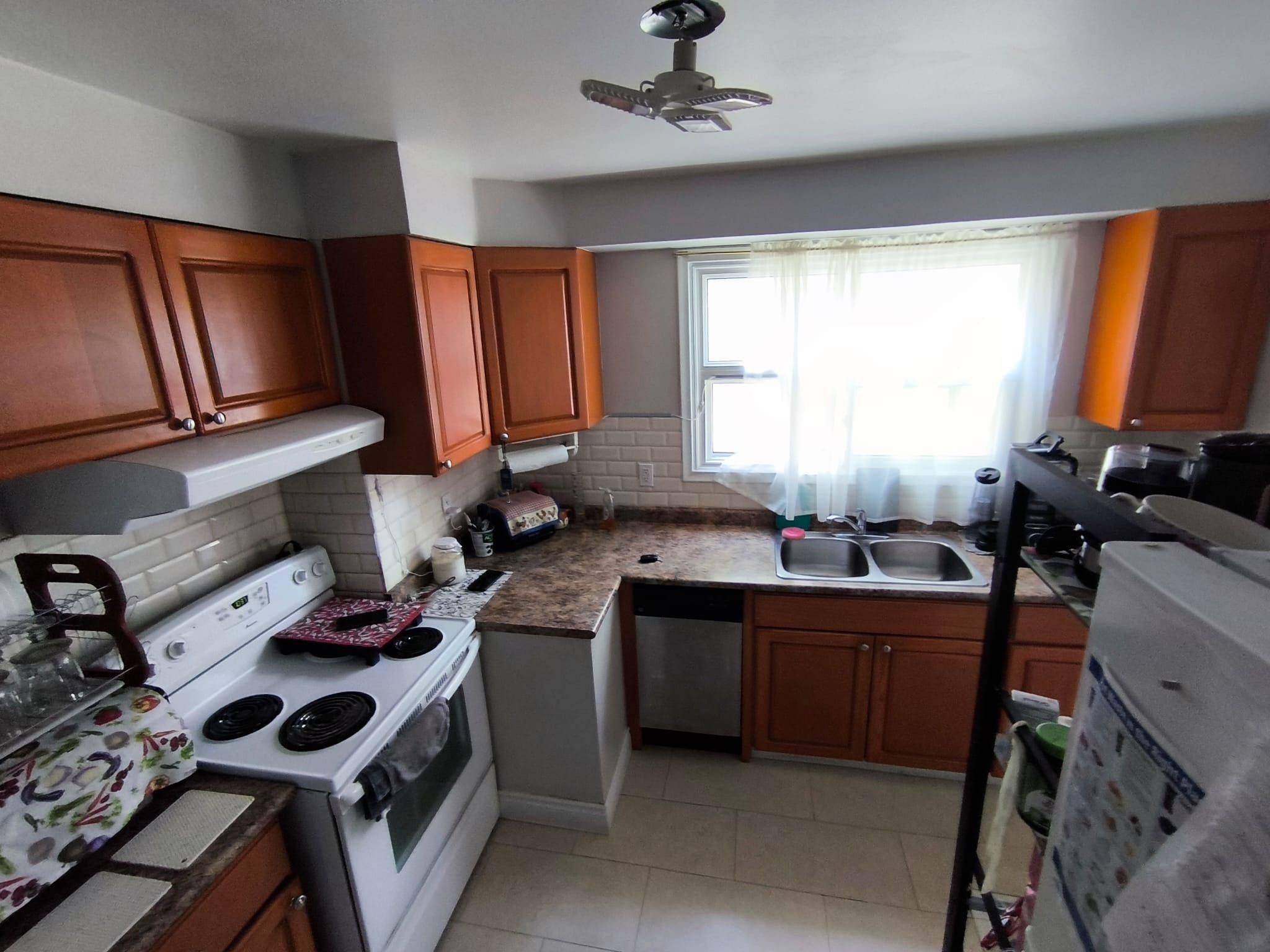 Toronto C13, ON M3A 2H3,35 Baltray CRES #Upper