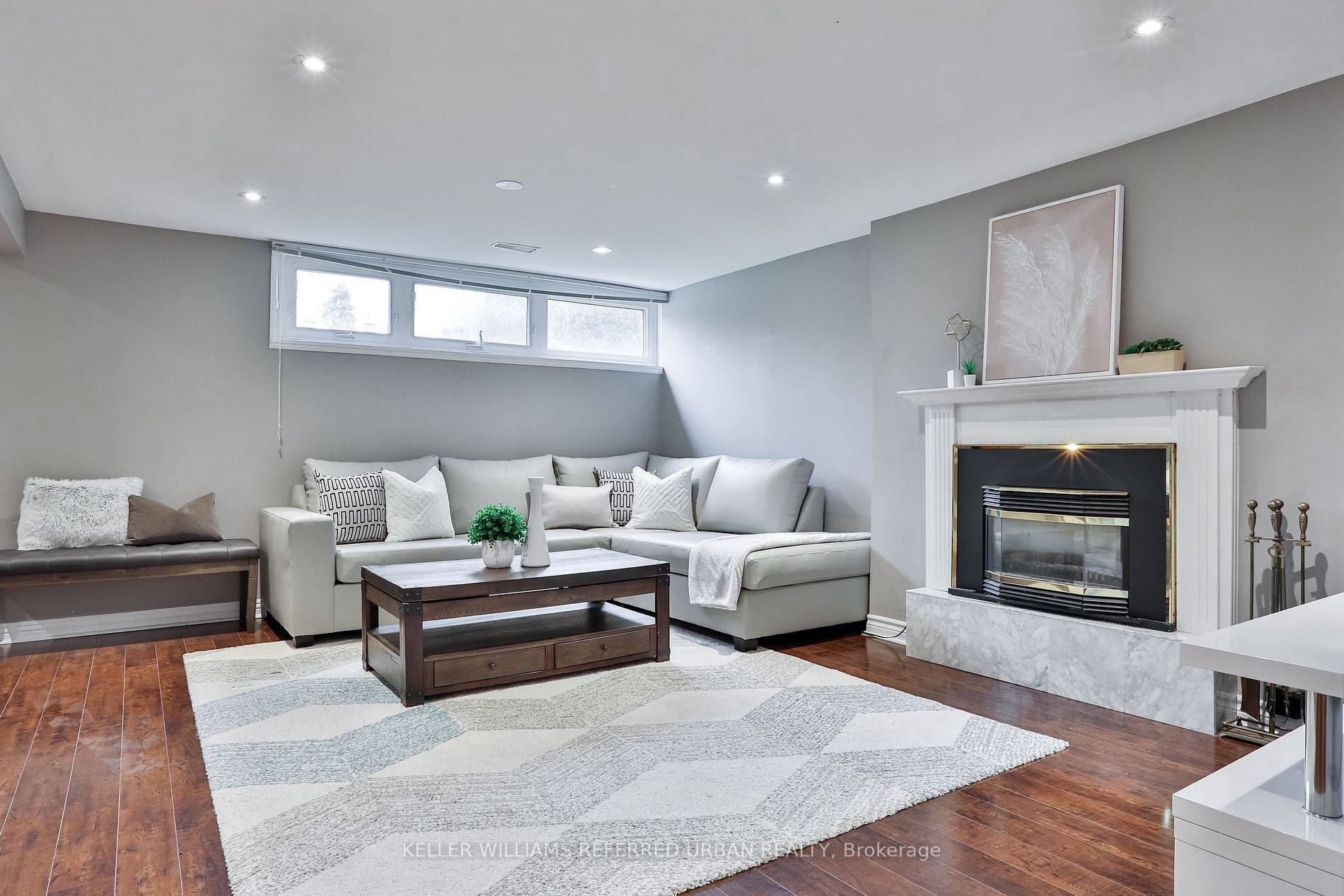 Toronto C13, ON M3B 2K2,12 Firthway CT #Lower