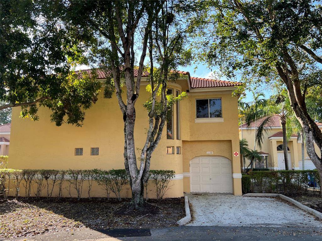 Coral Springs, FL 33071,11285 LAKEVIEW DRIVE #35