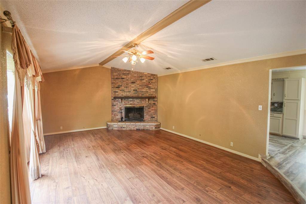 Gun Barrel City, TX 75156,107 Clover Drive