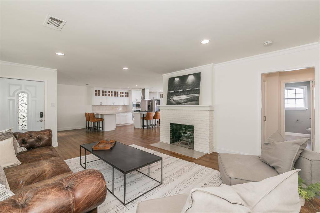 Fort Worth, TX 76109,3909 Trail Lake Drive