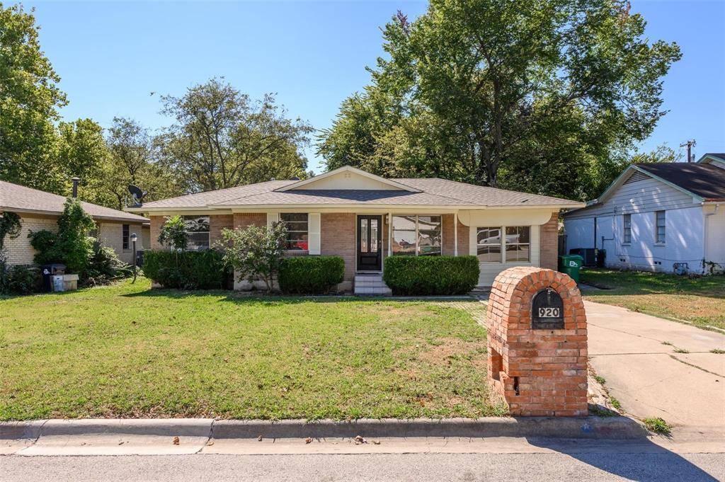Denton, TX 76209,920 Manhattan Drive