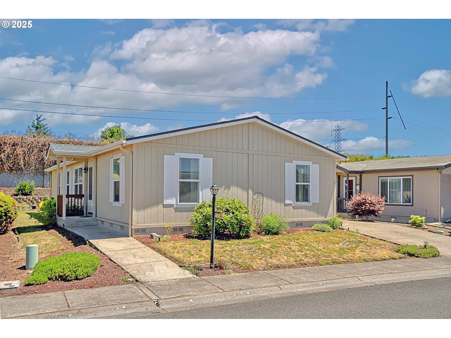 Eugene, OR 97401,3700 BABCOCK LN