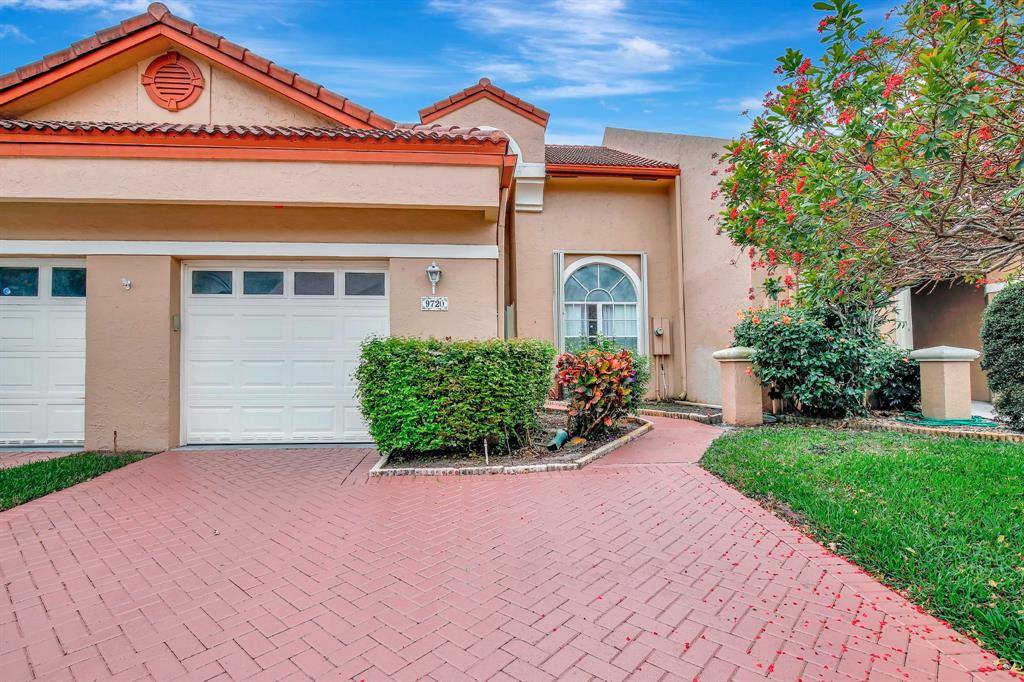 Tamarac, FL 33321,9720 S Malvern Dr #F
