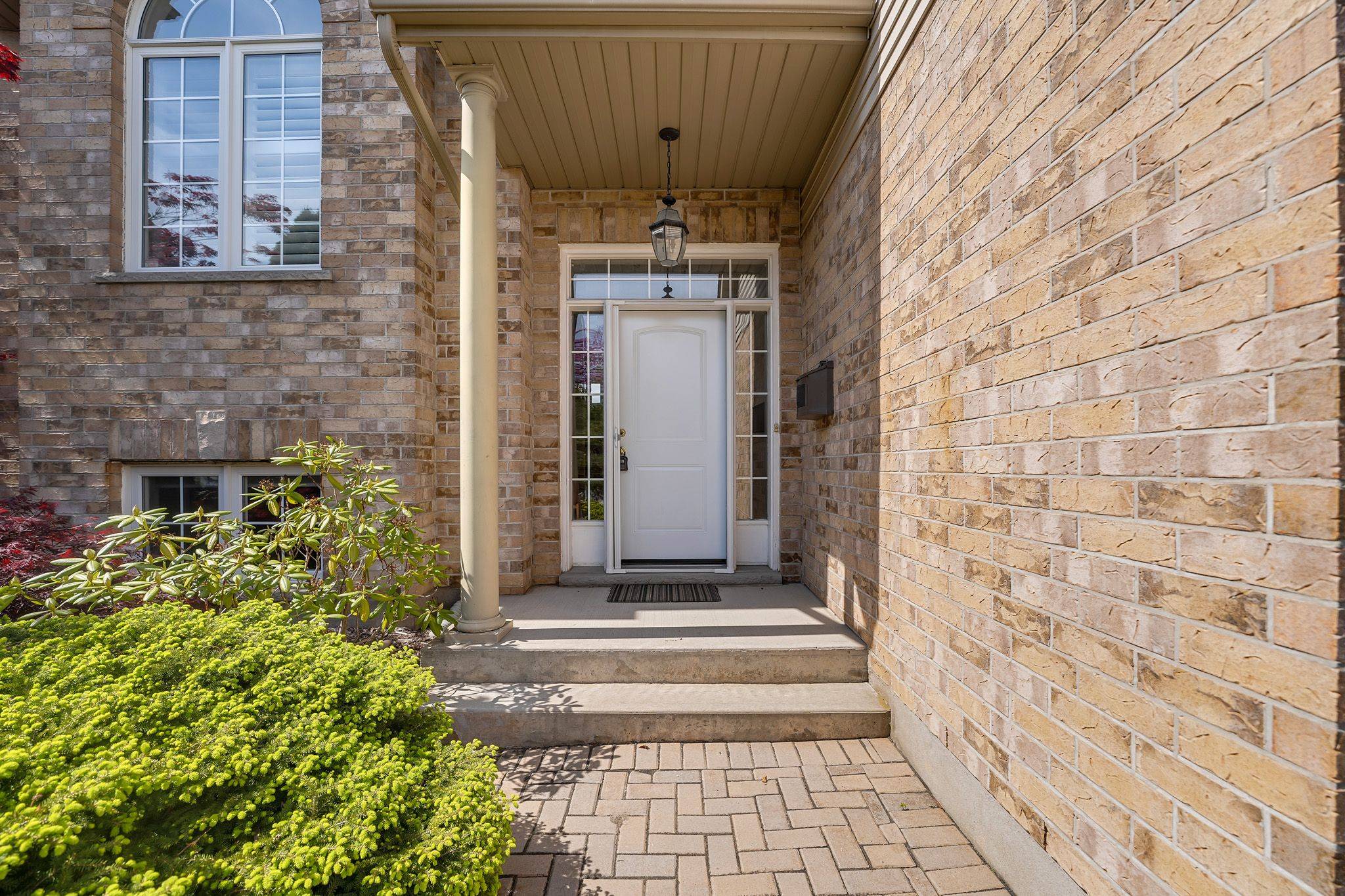 Niagara Falls, ON L2H 3M1,8311 VEGTER CT