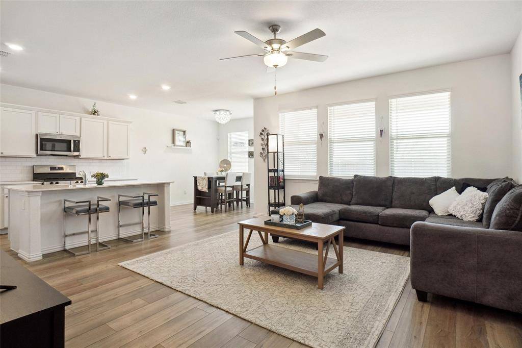 Denton, TX 76207,3405 Kingsview Drive