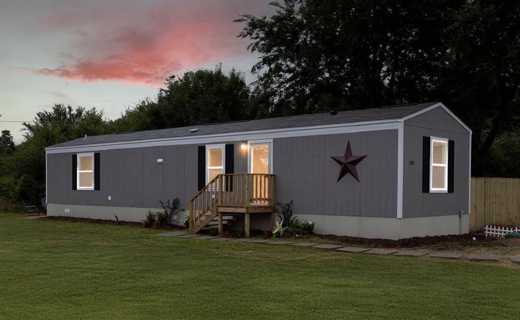 Trinidad, TX 75163,108 St Michaels Drive