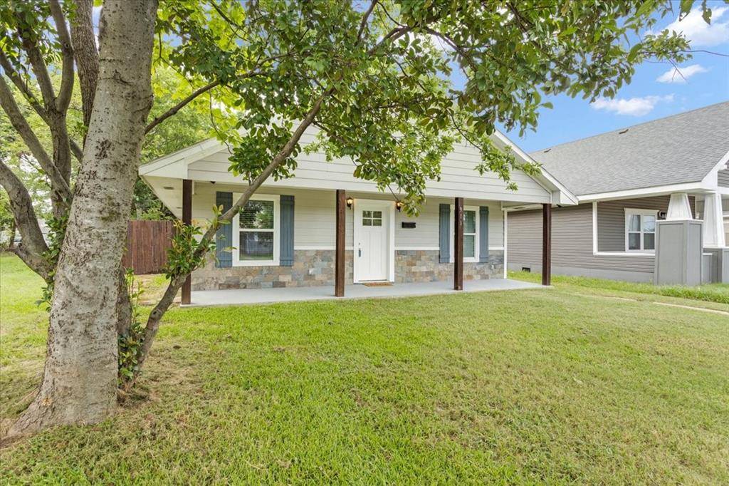 Denison, TX 75020,911 W Morton Street