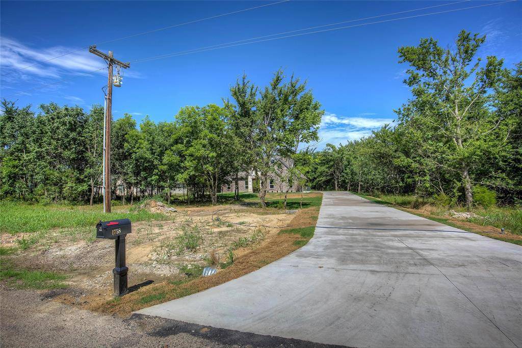 Terrell, TX 75160,1758 Cr-2320