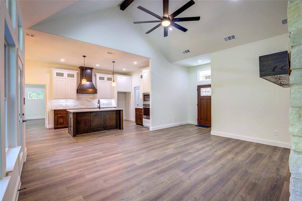 Terrell, TX 75160,1758 Cr-2320