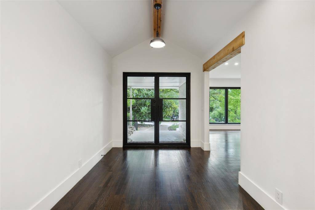 Dallas, TX 75214,6945 Tokalon Drive