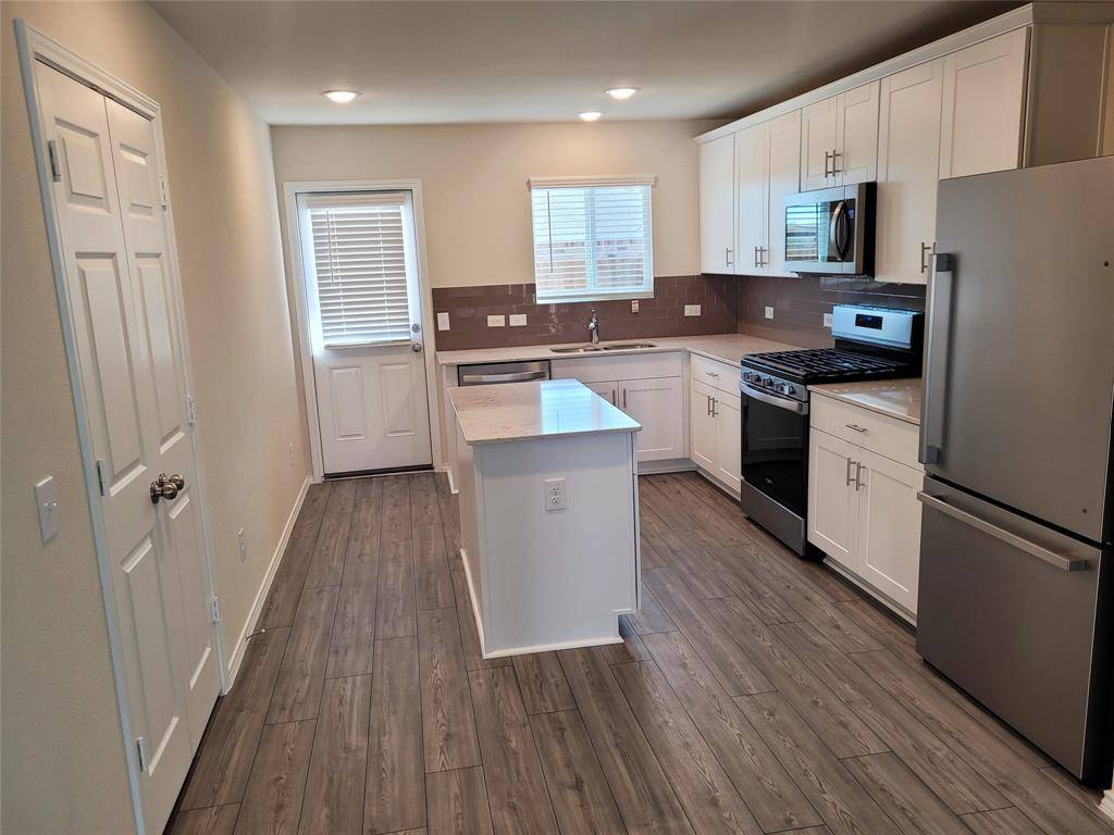 Haslet, TX 76052,812 Forestdale Court