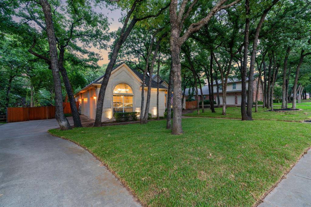 Southlake, TX 76092,607 Royal Lane