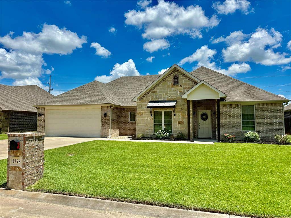 Sulphur Springs, TX 75482,1728 Round Rock Circle