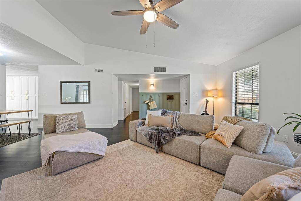 Coppell, TX 75019,462 Willow Springs Drive