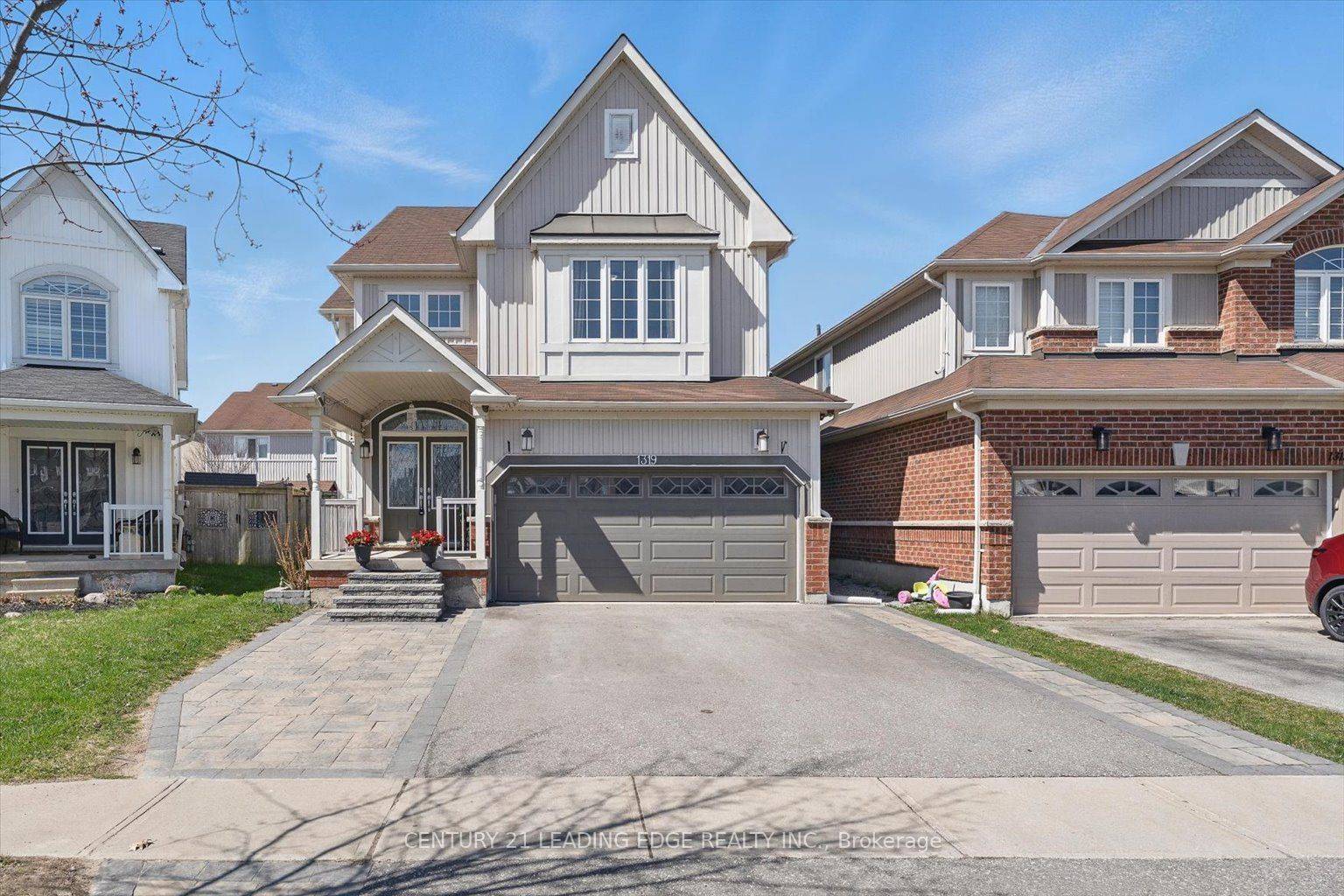 Oshawa, ON L1K 0M4,1319 Gyatt CRES