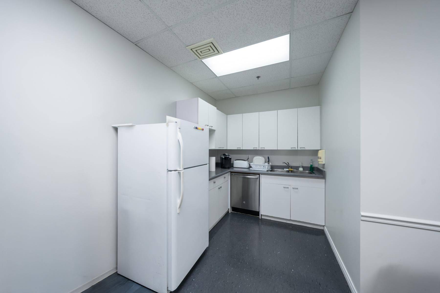 Toronto E11, ON M1B 2K9,455 Milner AVE #Unit 10