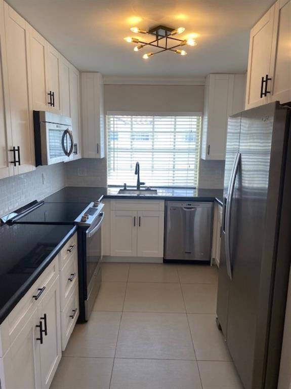 Weston, FL 33326,1405 Cottonwood Cir