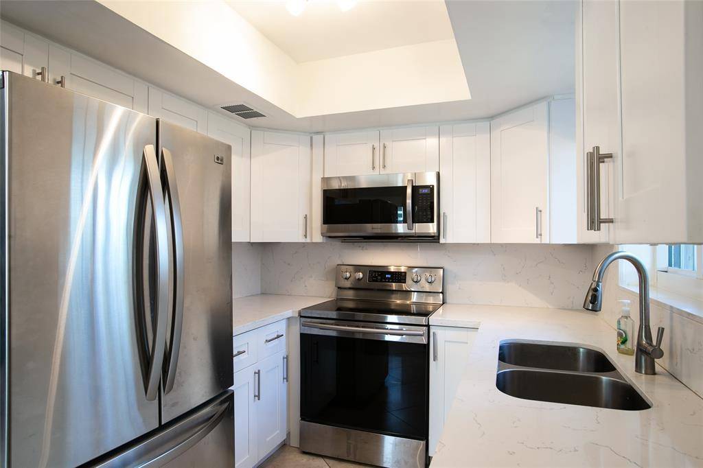 Fort Lauderdale, FL 33305,1734 NE 20th Ave #1