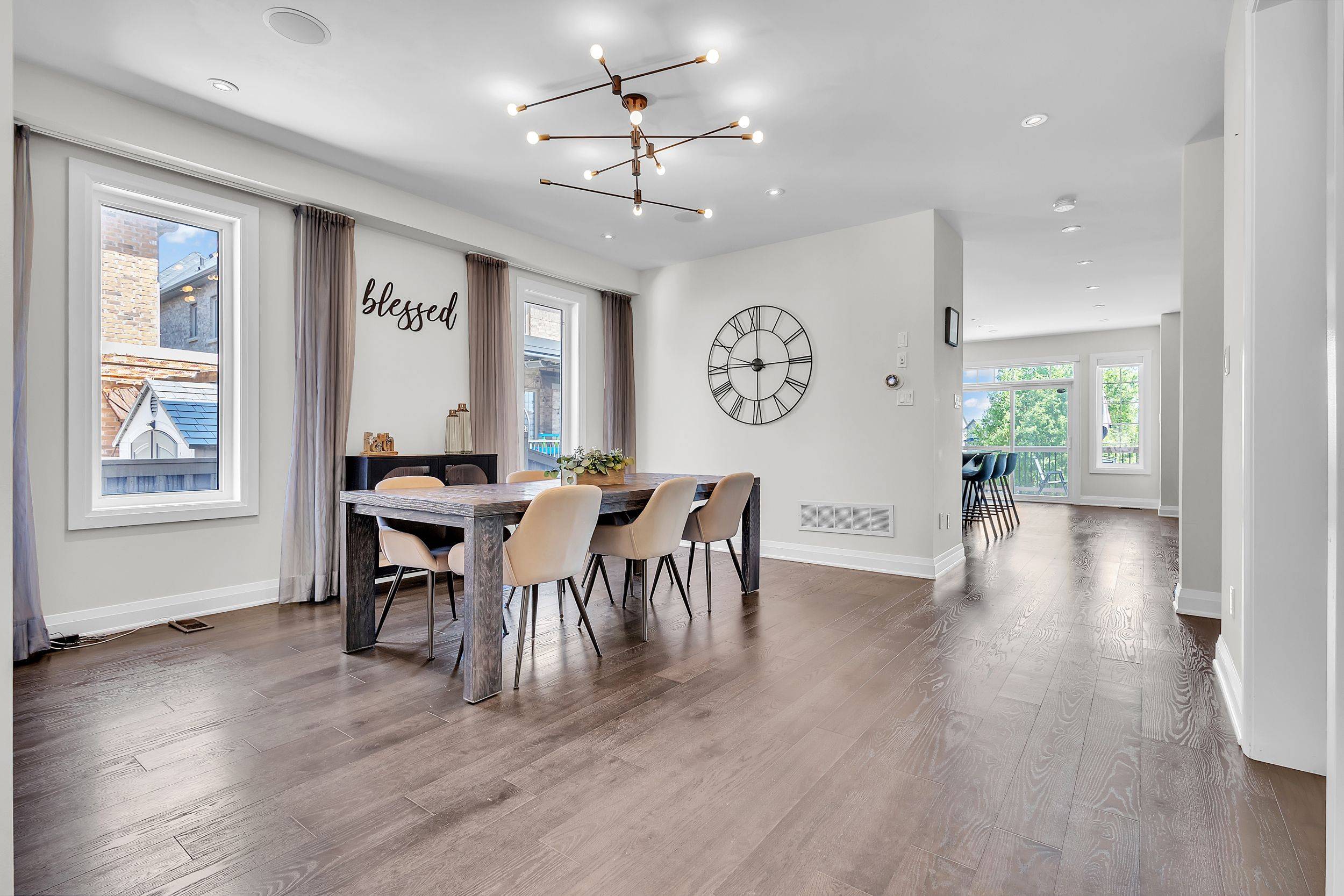 Vaughan, ON L4H 3Y9,41 Pelee AVE