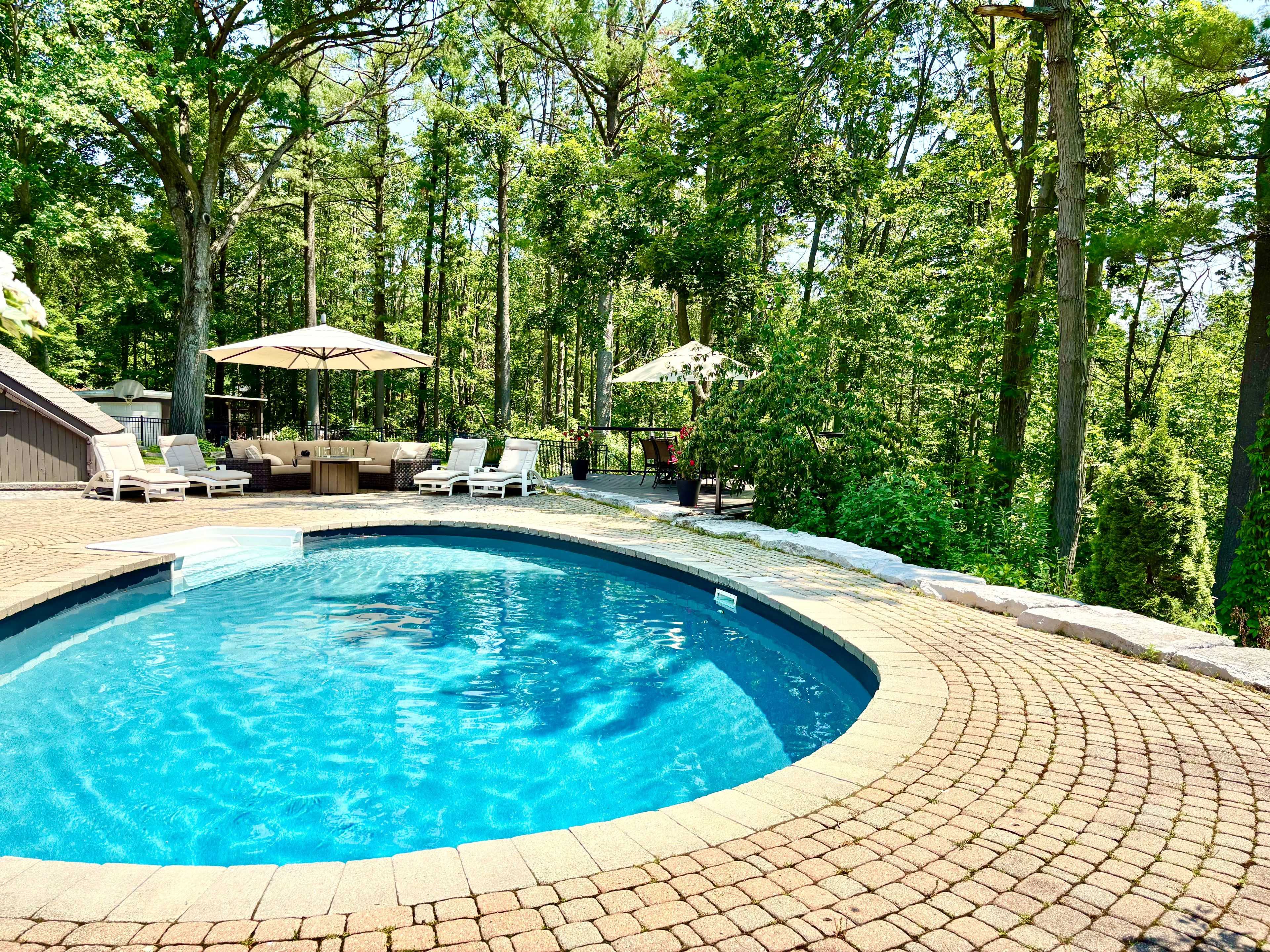 Springwater, ON L9X 0L3,11 Park TRL
