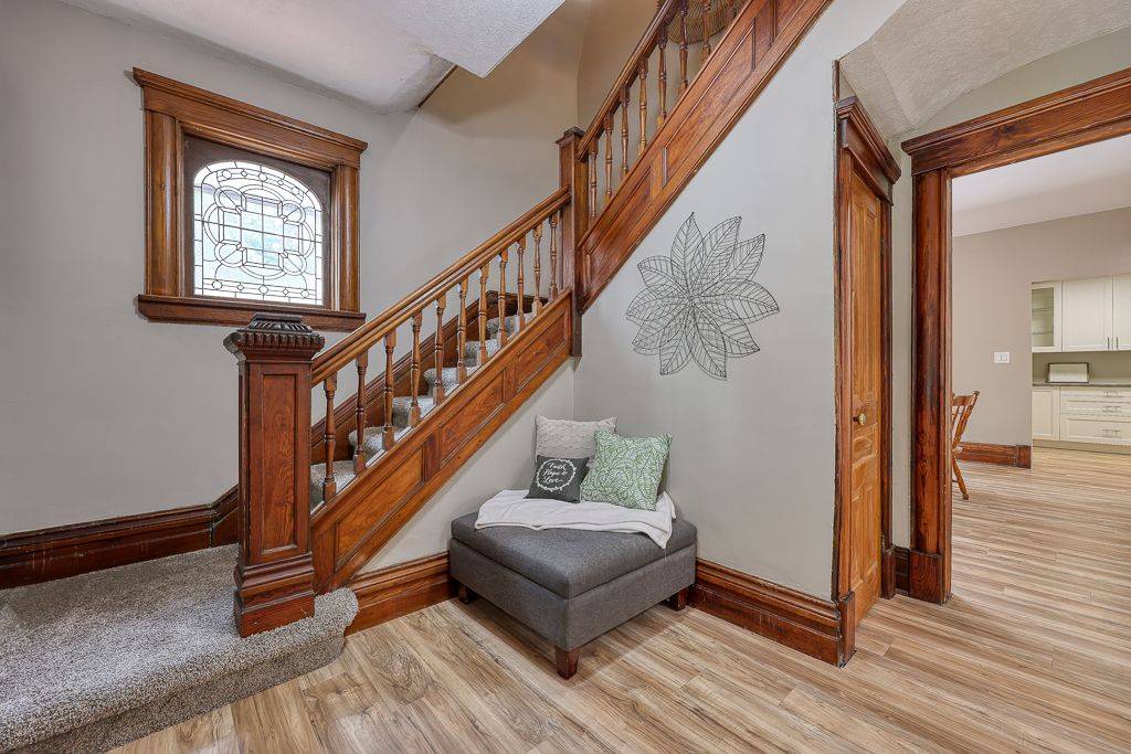 Tillsonburg, ON N4G 3Y9,189 Rolph ST