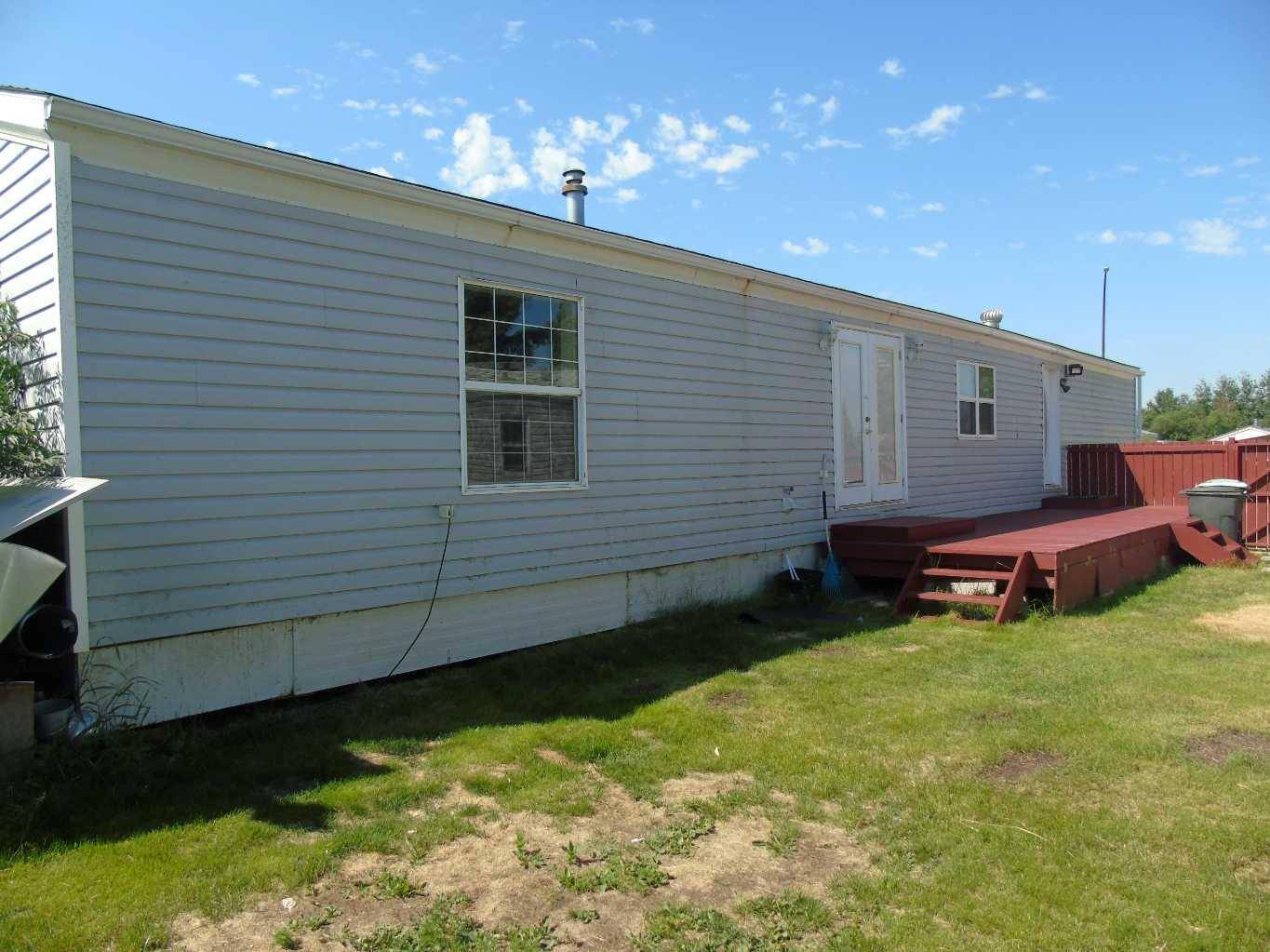 Slave Lake, AB T0G 2A4,812 6 AVE SW #26